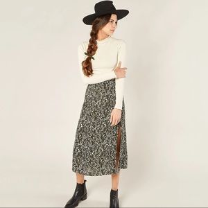 Rylee cru slit skirt